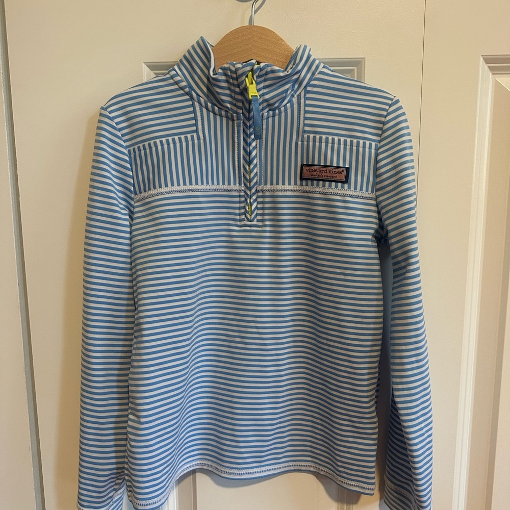 Vineyard Vines. 1/4 Zip Pull Over